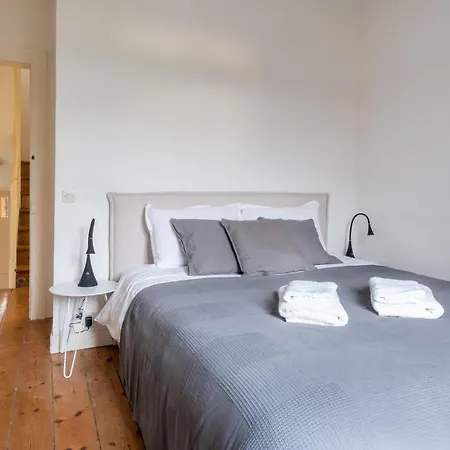 L'escapade - Maison Avec Petit Jardin - 4 Pers Hébergement de vacances *
